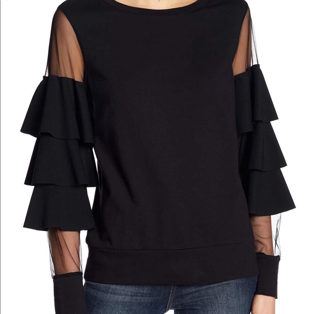Ruffled sleeves mesh pullover
